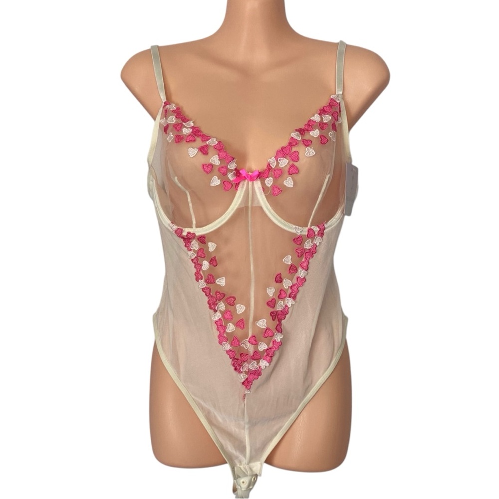 Bed of Roses Lingerie Hearts Bodysuit Size L